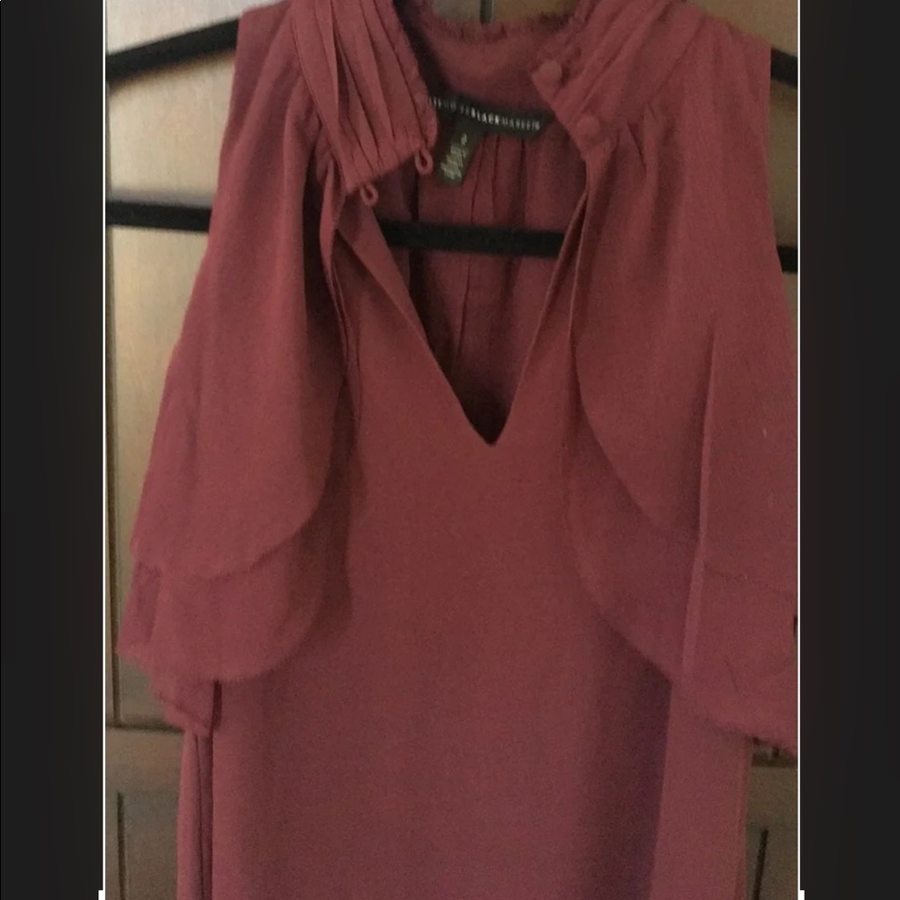 NWOT WHBM maroon top. - Picture 4 of 5